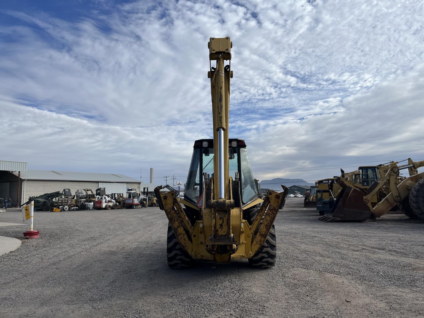 ./imagenes/INVOICE/2019/17271/RETROEXCAVADORA CATERPILLAR 446B (4).JPG